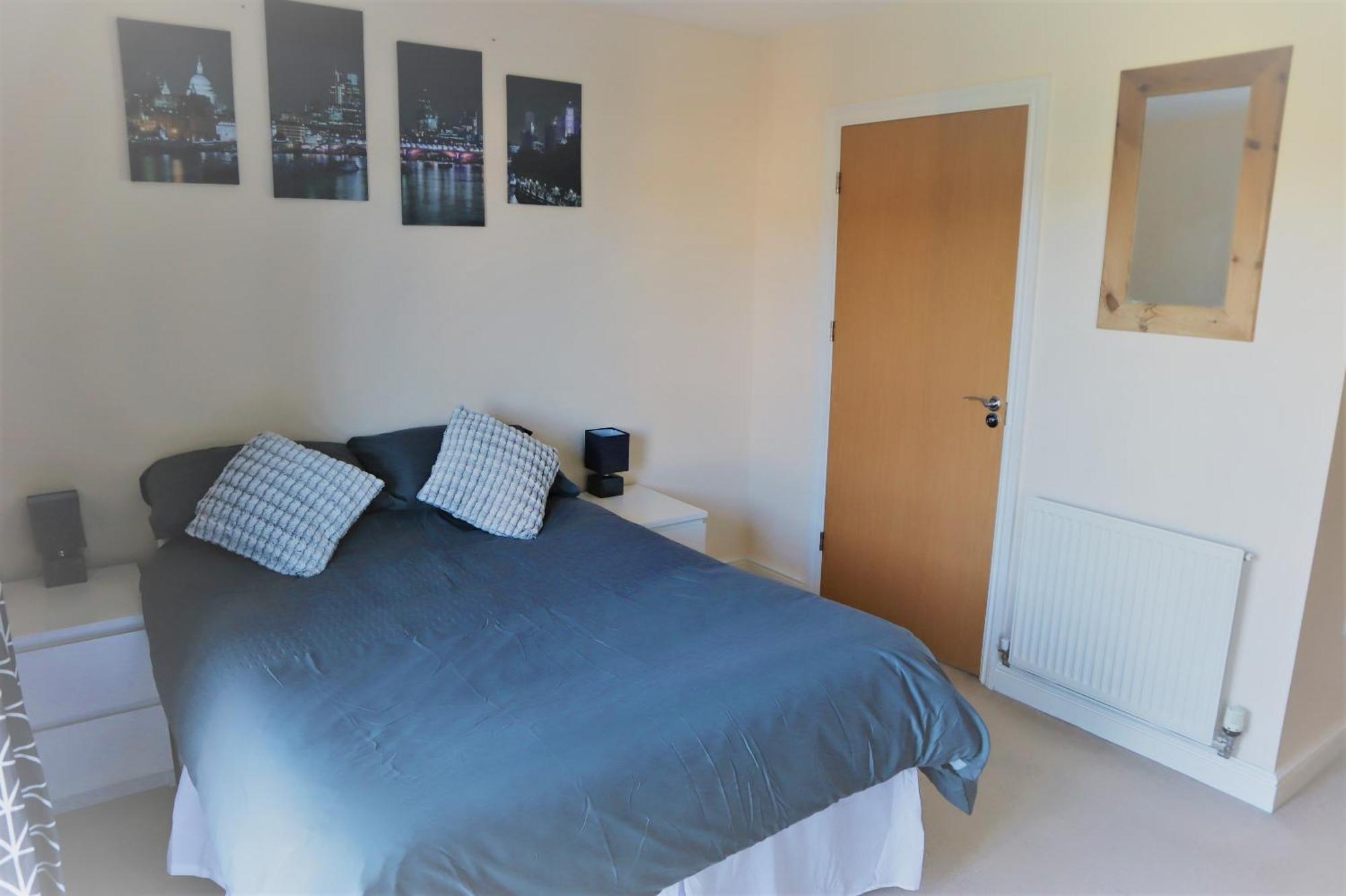 2Br Apt In Crawley W Parking - Near Gatwick Crawley (West Sussex) Exterior foto